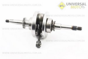 Колінвал у зборі (22зуб. на шестерні). Китай (Запчастини до 4Т скутера / UM3098-V29)