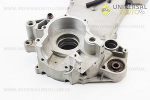 Картер лівий (основний) Yamaha 2Т STELS 90. Китай (Запчастини до 2Т ременного скутера / UM3121-V92)