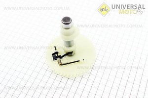 Распредвал с шестерней в сборе (пластик)