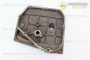 Крышка блока двигателя правая (короткая) чугунная 8отв. R190N/195NM Тип №2