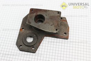 Кришка КПП ліва під гідравлічний насос. Китай (Запчастини на мототрактор / UM6080-V77)